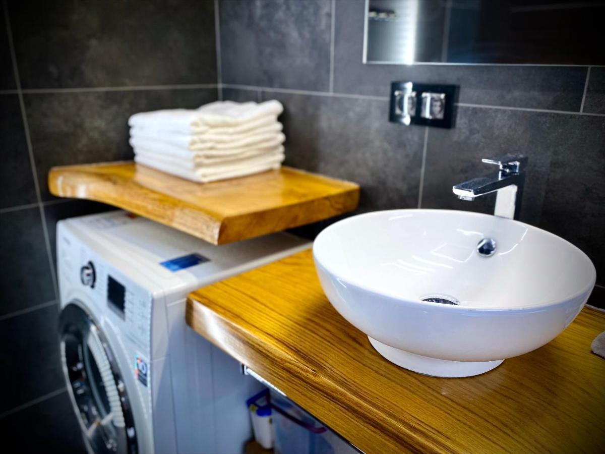 Sloneczny Apartament Libiaz ภายนอก รูปภาพ